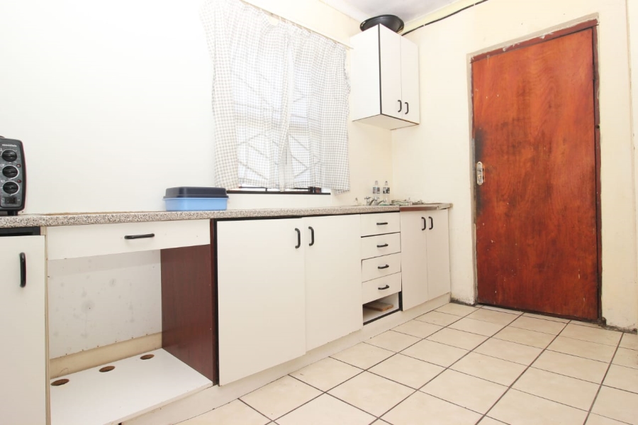 4 Bedroom Property for Sale in Hillview Western Cape
